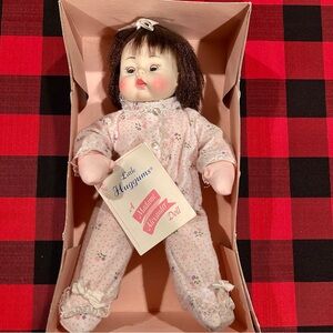 1980s Madam Alexander doll.
Little Huggums 4820. 11 inch